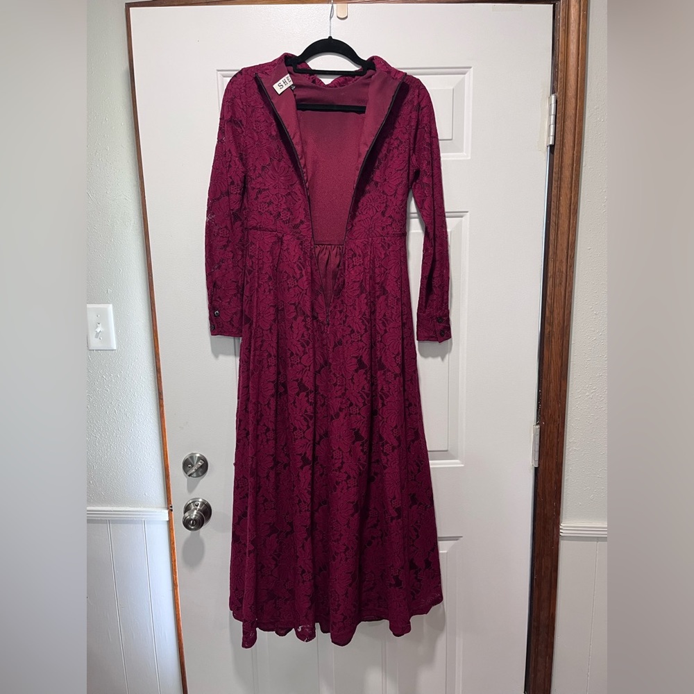 SOLD MAROON Long sleeve She’s LACE DRESS Tie Front Zip up Size Small BURGANDY - Picture 4 of 14